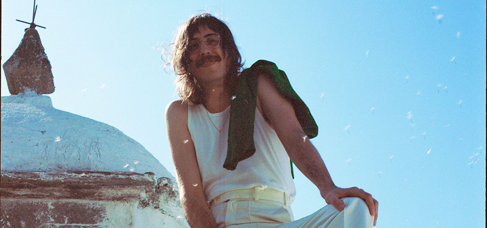 CENA – Apaixonado, Tim Bernardes solta segundo single dedicado à “bb” dele