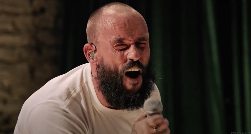 POPNOTAS – Idles e uma session incrível. O NFT dos Sex Pistols. A nova do Of Montreal. E a “volta” da Kate Bush…