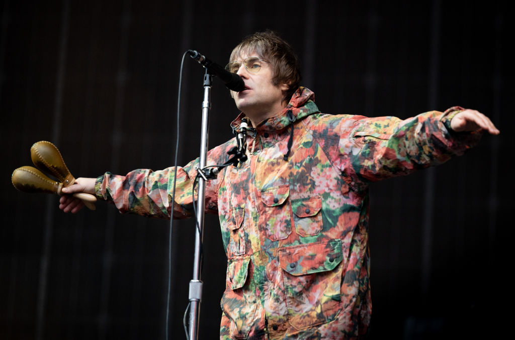 A primeira vez a gente nunca esquece. Liam Gallagher e Rolling Stones tocam raridades no verão europeu