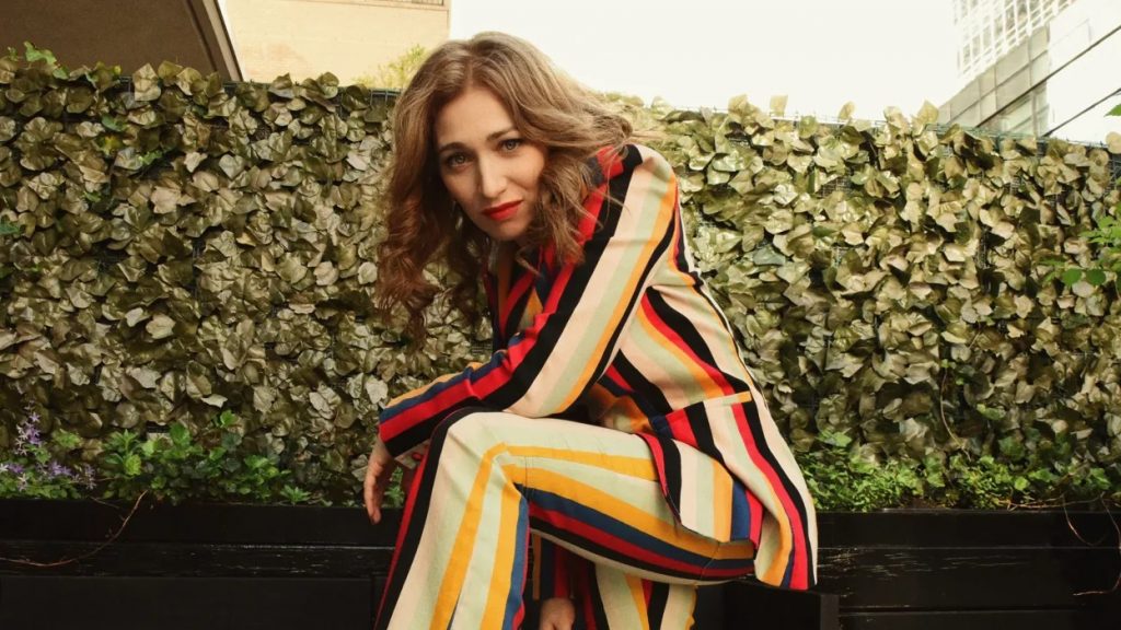 Sua semana já tem uma trilha sonora: ouça “Home, Before and After”, o novo disco da incrível Regina Spektor