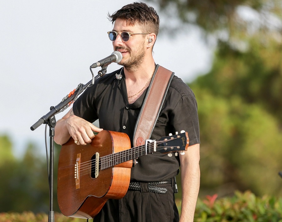 Mumford sem os outros “Sons”… Marcus Mumford revela carreira solo e disco de estreia com diversos convidados