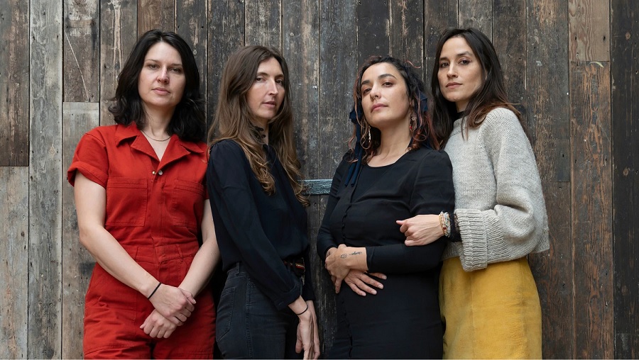 Warpaint brilha muito em show especial para a série “From the Basement”