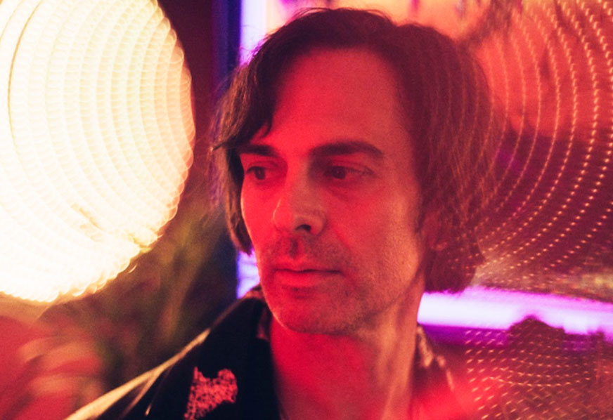Dean Fertita, que você gosta talvez sem saber que gosta, lança primeiro single de seu novo disco solo