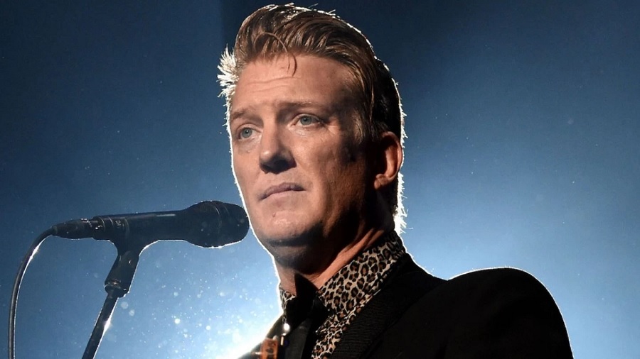 Atenção: Queens of the Stone Age começa a dar pistas da nova turnê e do próximo disco, o primeiro desde 2017