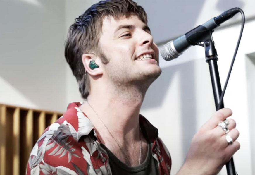 Por que não? Uma session do Fontaines D.C. para rádio da Califórnia