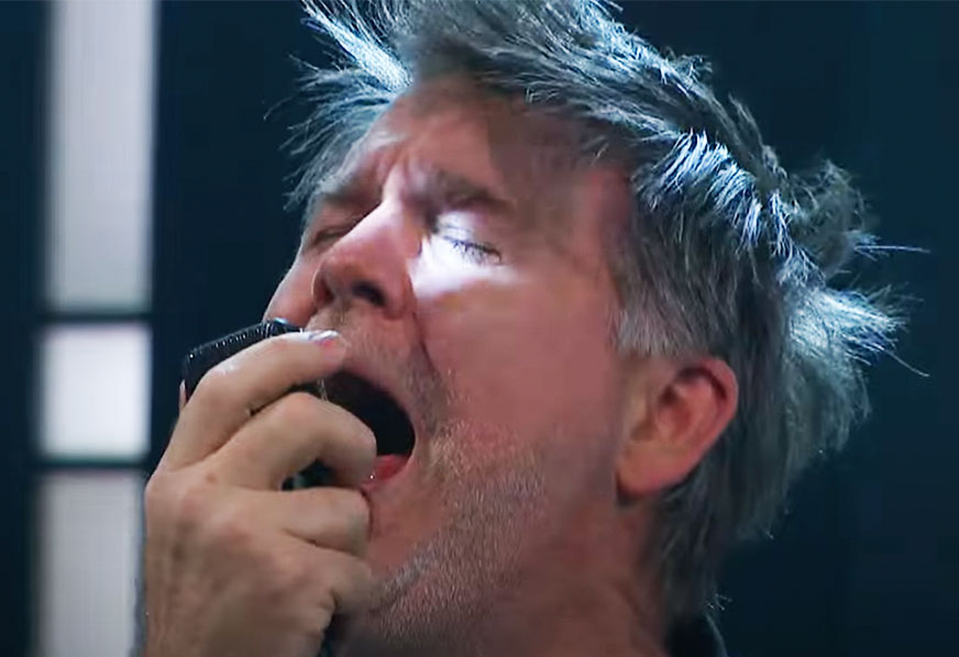 LCD Soundsystem toca sua nova rumba (!) ao vivo na TV americana. Veja “New Body Rhumba” no Colbert
