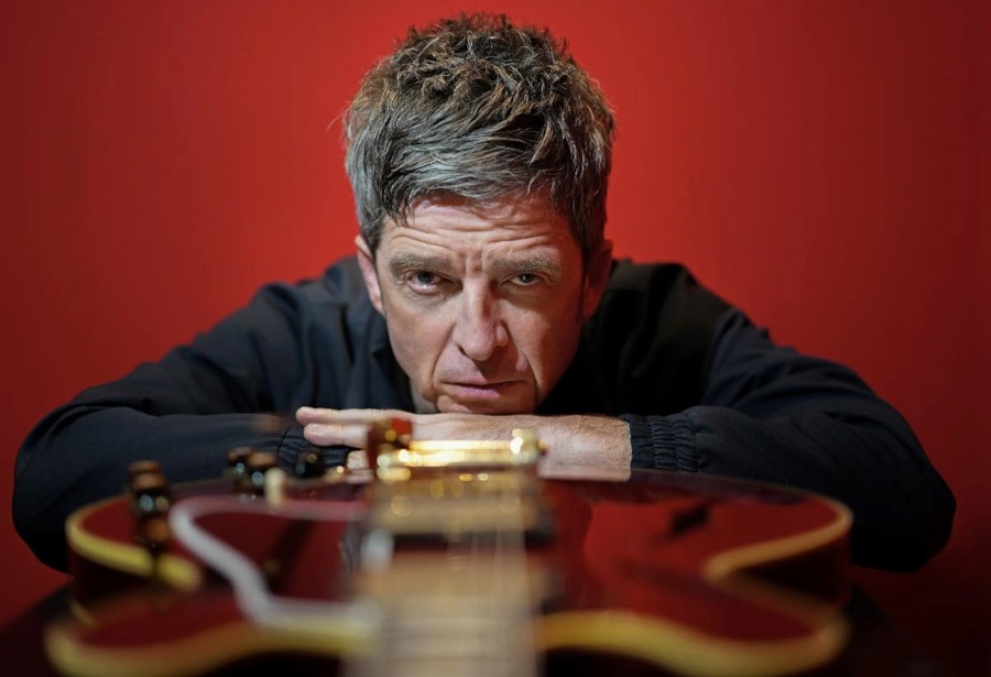 Noel Gallagher monta playlist de Ano Novo só com artistas e bandas de Manchester. Sem o Liam, claro…