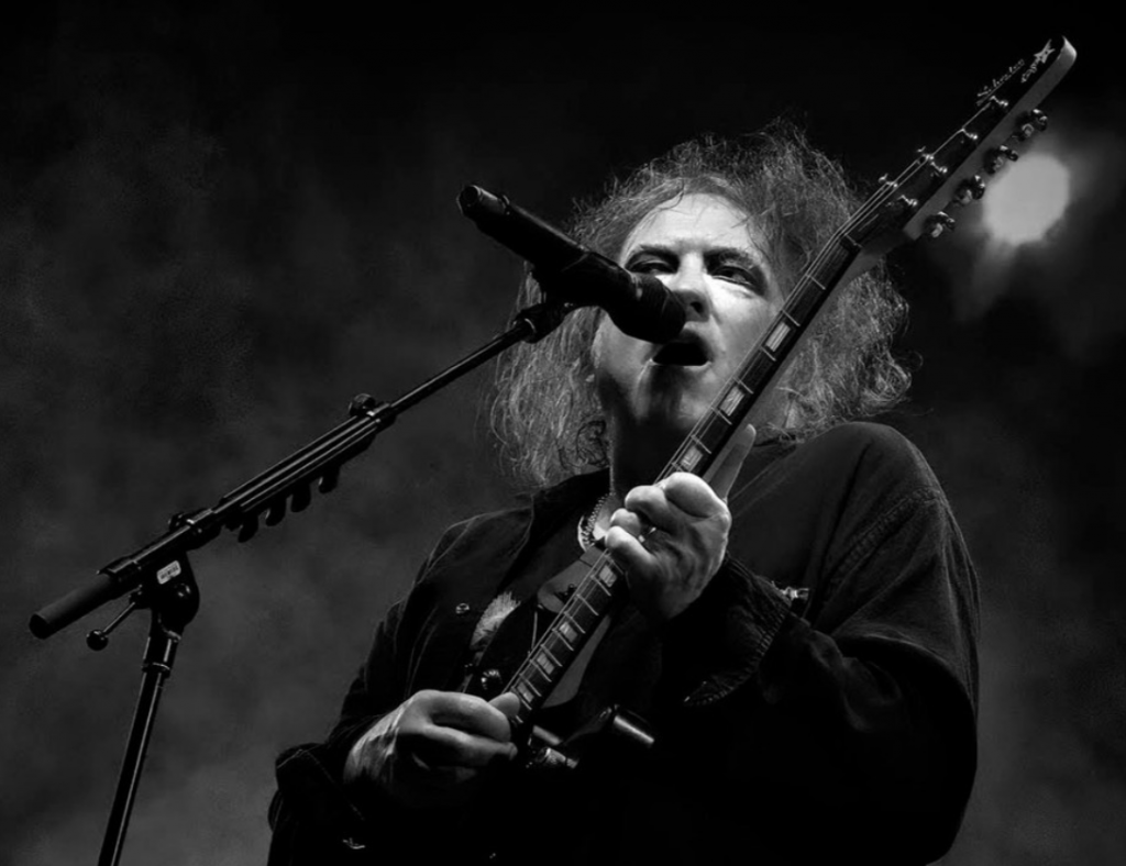 The Cure: as três horas do show de Paris desta semana; as duas horas do “novo” documentário