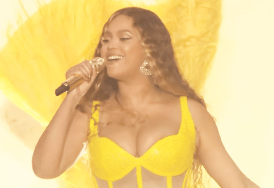 O show estranho da Beyoncé em Dubai (!). A primeira aparição dela ao vivo desde 2018 (!!). E sem as músicas novas (!!!)