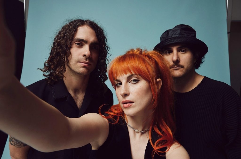 É indie, é emo, é power pop: saiu “This Is Why?”, o aguardado novo disco do amadurecido Paramore