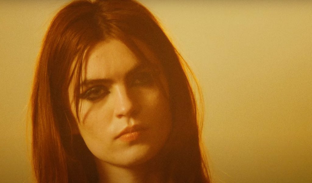 Gretel Hänlyn, o “futuro” da música inglesa, lança vídeo oficial e anuncia novo EP para março