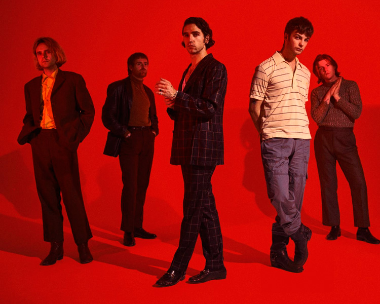 Fontaines DC puxa a fila de homenagens ao legado triste e genial de Nick Drake. Ouça a cover incrível de “Cello Song”