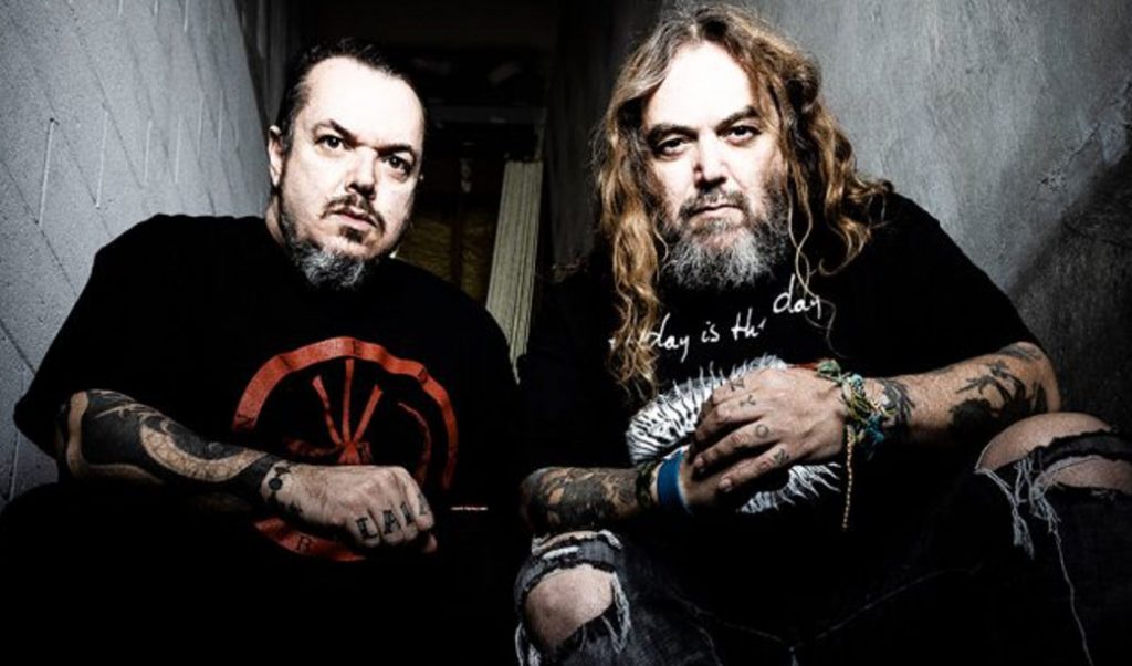 Cavaleras criam a banda Cavalera e regravam o início do Sepultura