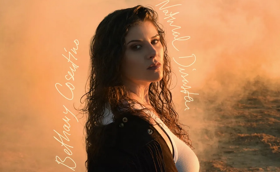 Uma notícia ruim: o Best Coast não existe mais. Agora uma boa: Bethany Cosentino vai lançar seu primeiro disco solo