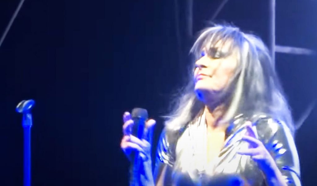 “Bom era no meu tempo”- Veja momentos do festival Cruel World, com os veteranos Siouxsie, Iggy Pop, Echo & The Bunnymen, Love and Rockets