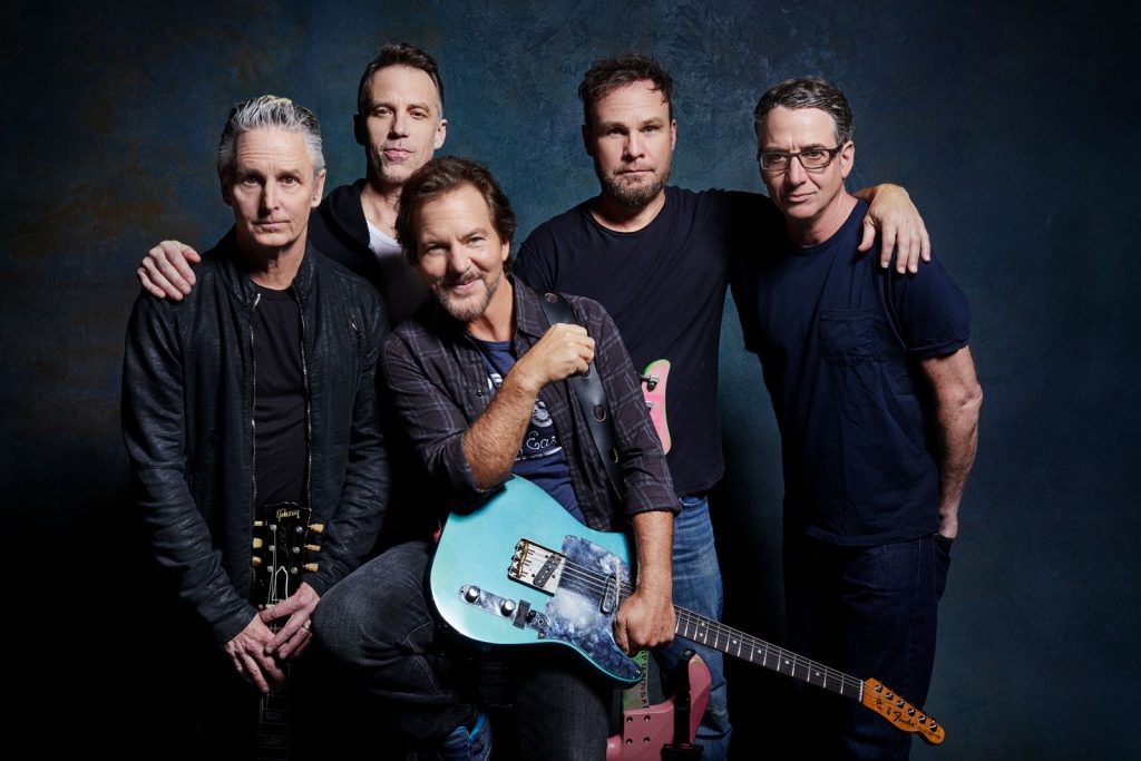 Pearl Jam finaliza novo disco e deve botar o pé na estrada em 2024. Alô, Brasil!
