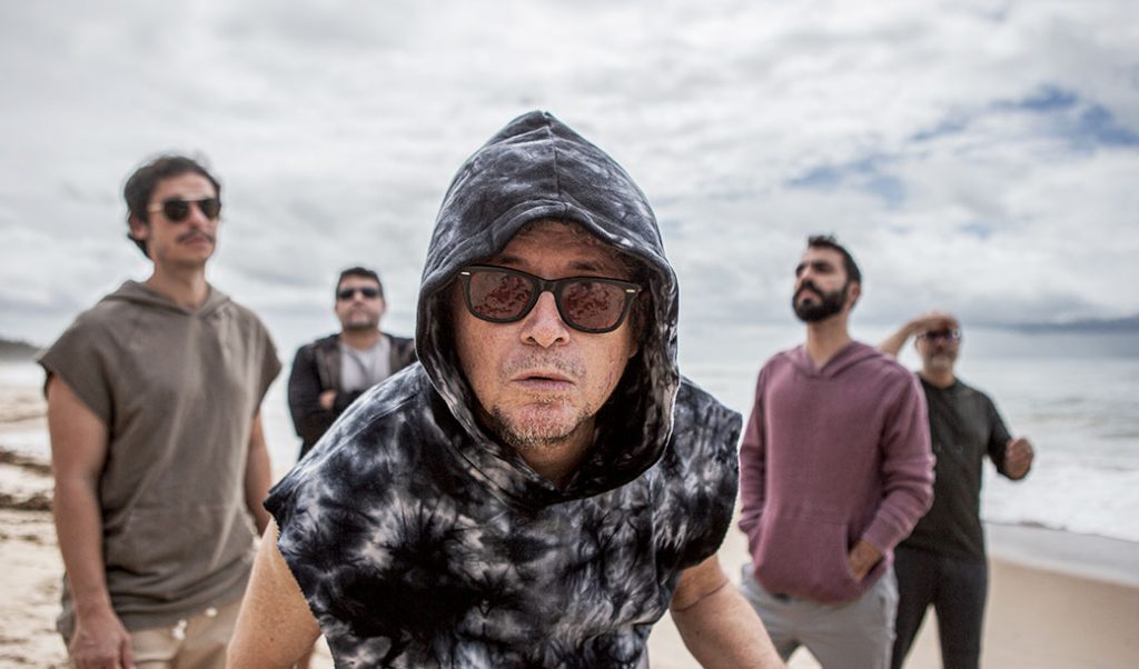 CENA – No marco dos 30 anos do manguebeat, Mundo Livre S/A celebra o movimento com show hoje em São Paulo 