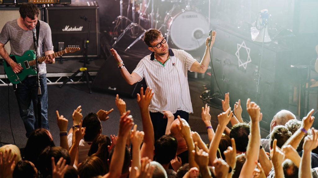 Atenção: uma novidade sobre o show do Blur! Apareceu a gravação da apresentação para a BBC Radio 2. Pensou que era outra coisa?