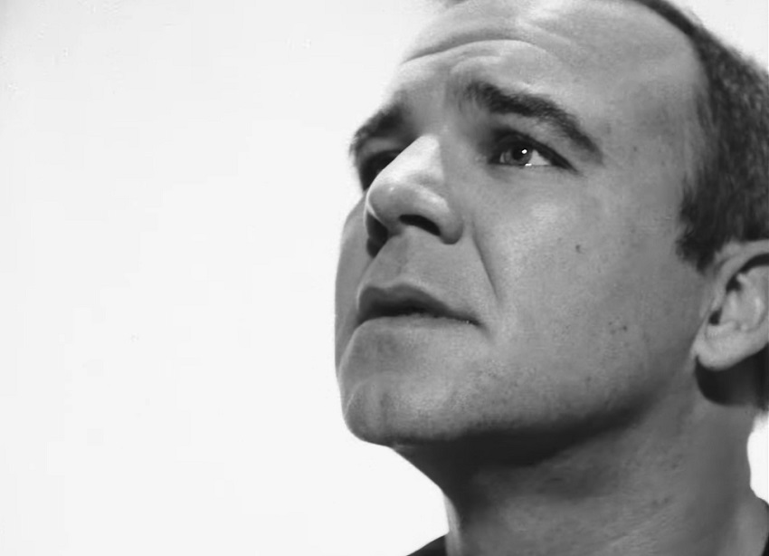 POPNOTAS – As novas músicas boas (algumas tristes) do Future Islands, Chvrches e The Drums