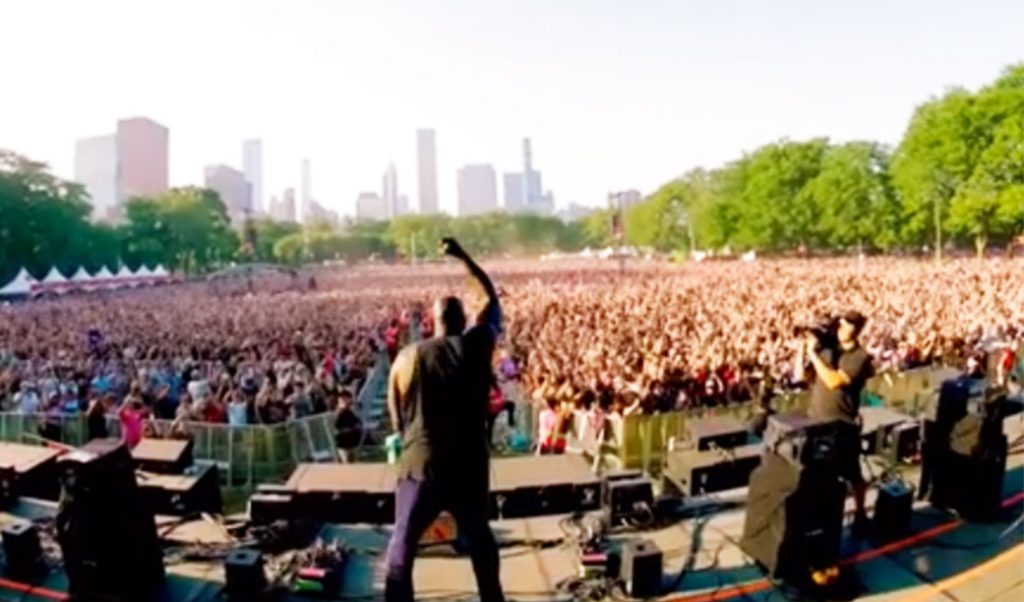 Rolou Lolla. Veja vídeos de apresentações que marcaram o festival de Chicago no final de semana, incluindo o… DJ Diesel