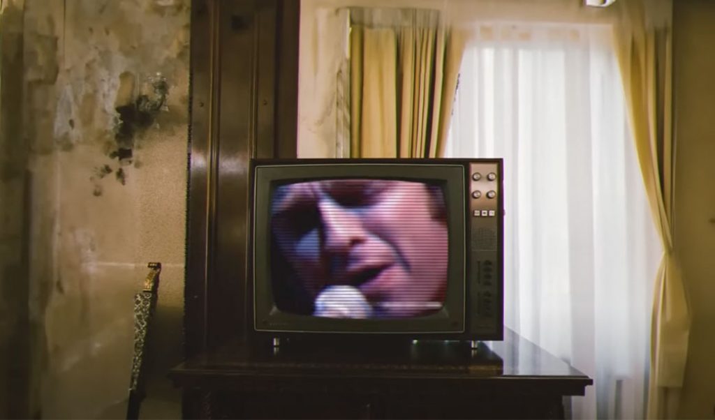 Oasis, aquela banda, lança vídeo novo para hino lado B. Veja “Acquiesce”, uma de suas melhores músicas em video lyric