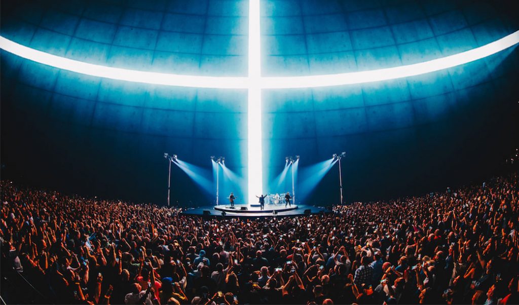 U2 inaugura a  Sphere em Las Vegas com setlist matador. “Onde estamos? Quem somos nós?”, pergunta Bono.  Veja vídeos