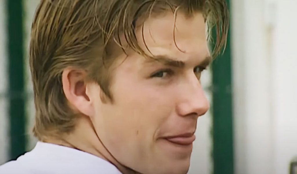 A ótima série do Beckham e a trilha sonora de Oasis, Blur e, claro, Spice Girls