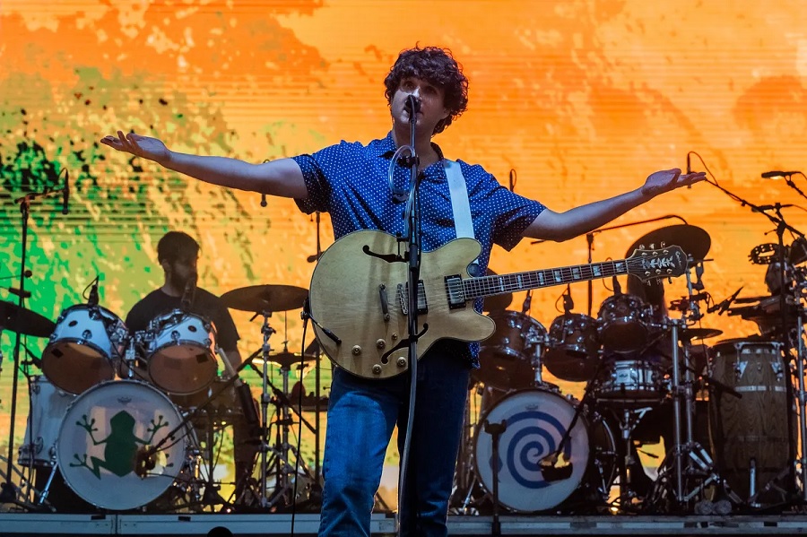 Vampire Weekend finaliza as gravações do melhor disco da carreira da banda. De acordo com eles, no caso