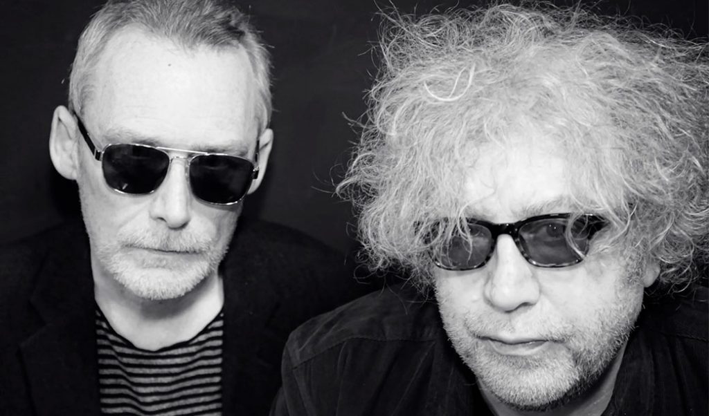 Jesus & Mary Chain lembra de tretas químicas difíceis em novo single. Álbum de inéditas chega em março