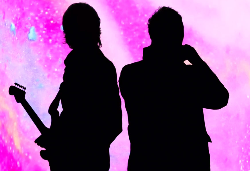 Liam Gallagher & John Squire. A música é boa! Ouça, finalmente, a tal “Just Another Rainbow”