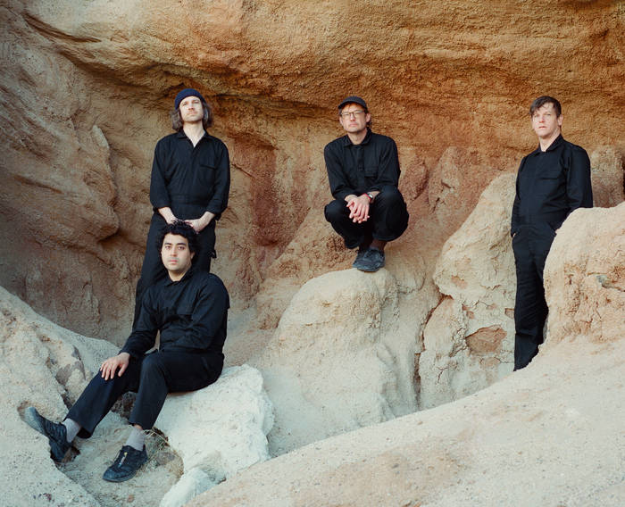 Popnotas – STRFKR solta novo single e vídeo psicodélicos. Bombay Bicycle Club retoma parceria com a Lucy Rose. E o festival do Mogwai
