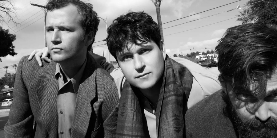 Popnotas – A volta do incrível Vampire Weekend com disco novo e tudo. A música nova do Iron And Wine. E o novo vídeo “de Instagram” do Silversun Pickups