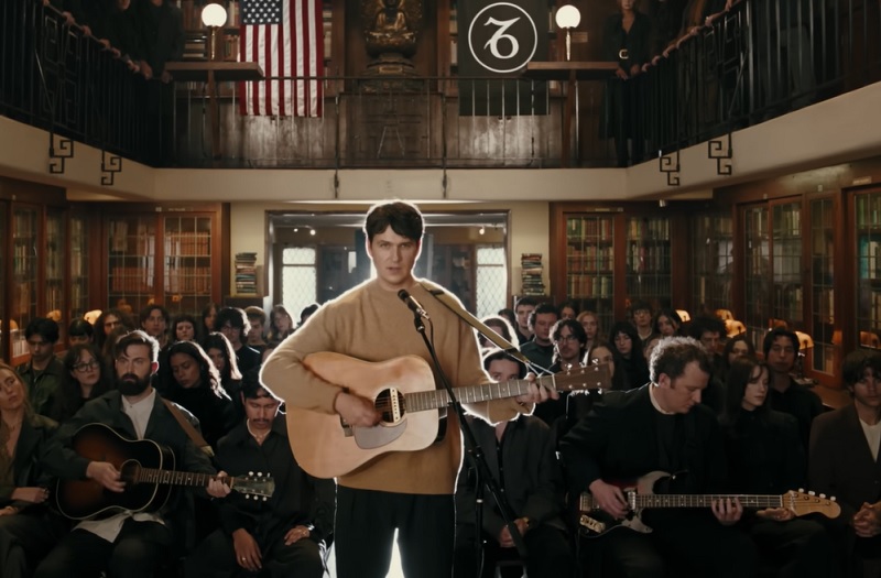 Sextou em ritmo de Vampire Weekend! Deliciosa banda norte-americana solta primeiro par de músicas em cinco anos
