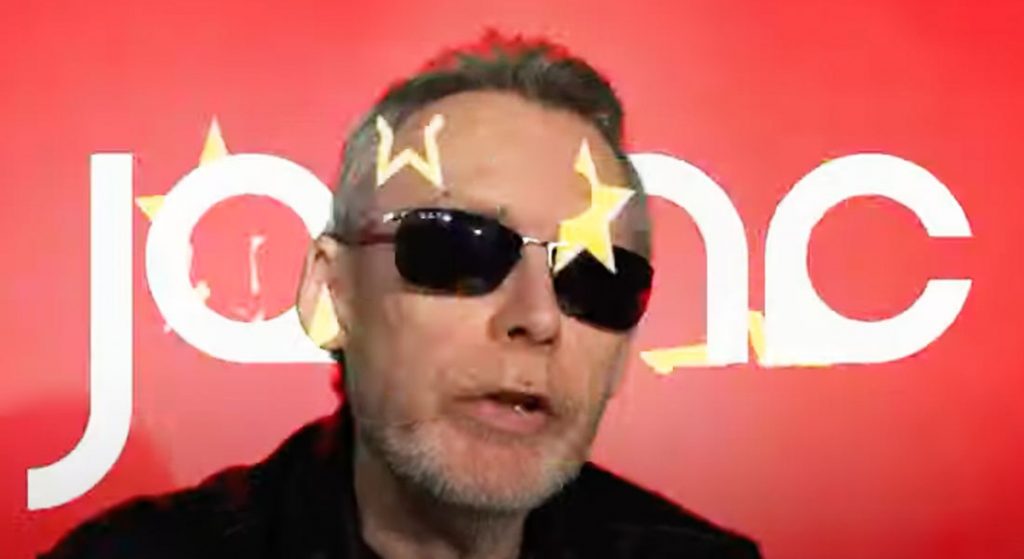 Popnotas – Um vídeo novo de Jesus (and Mary Chain). O Two Door Cinema Club na TV americana. E um show todinho de ontem do The Kills