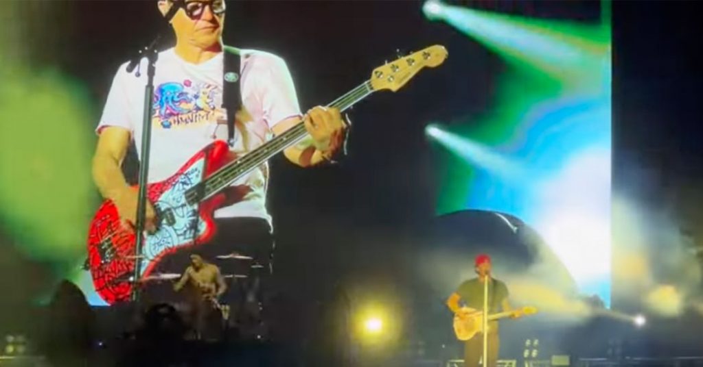 Um Blink-182 do Peru! O show de Lima ontem inteirinho. Semana que vem tem no Lolla BR