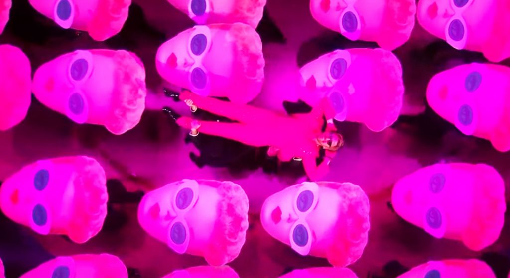 Popnotas – A “Barbie”, o show do Ken e a Billie Eilish no Oscar. Mais a performance musical do Liam Squire na TV inglesa