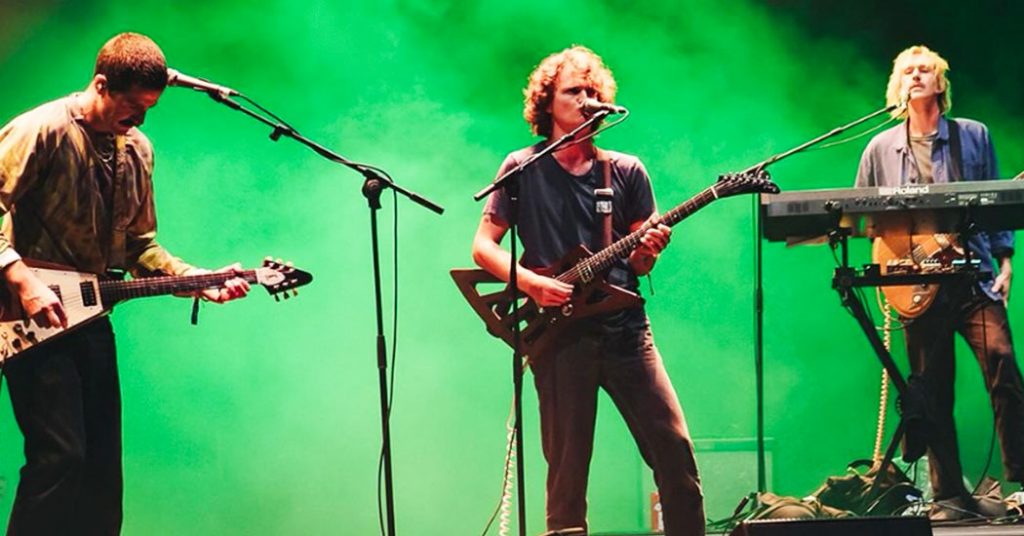 Na hora dos reis, King Gizzard & The Lizard Wizard faz o melhor show do Lollapalooza Brasil. Não concorda?