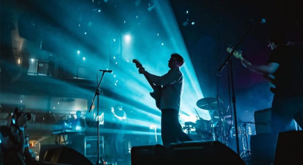 Popnotas 2 – Um café forte com a Mannequin Pussy. King Krule no Terra (hein?). Fresno+Pabllo no festival do Chitão