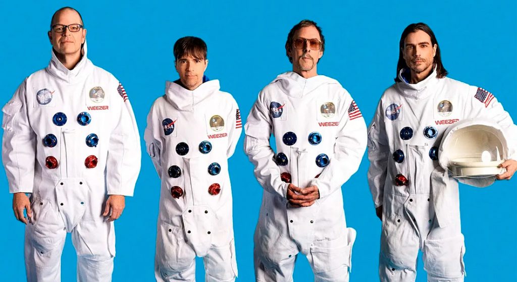 Popnotas – A turnê do Weezer com o “Álbum Azul” e  abertura apenas de Flaming Lips e Dinosaur Jr. A música nova de 20 anos do Graham Coxon. E o Dry Cleaning lançando disco com músicas antigas, mas cheias de arte
