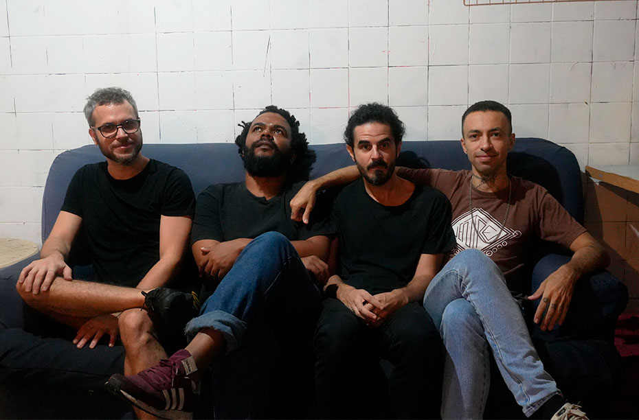 CENA – “E se a gente juntasse a Baleia com a Lupe de Lupe?”