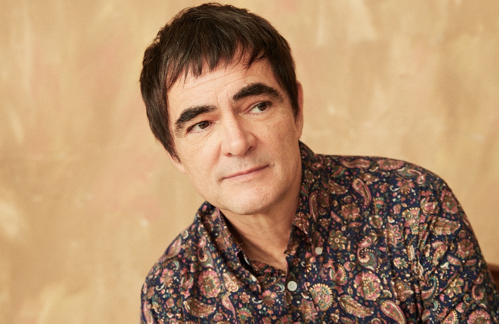Popnotas – Opa! Samuel Rosa anuncia single, disco e turnê solo. As duas primeiras dos Pixies com a nova baixista. E a Jessie Ware se divertindo ao som de Gossip, com a própria Beth Ditto
