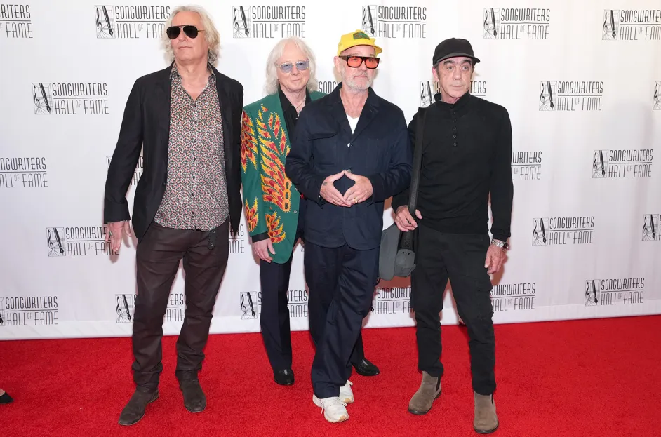 Just a dream: R.E.M. descumpre a própria palavra e se reúne para apresentação rara. Talvez, a última