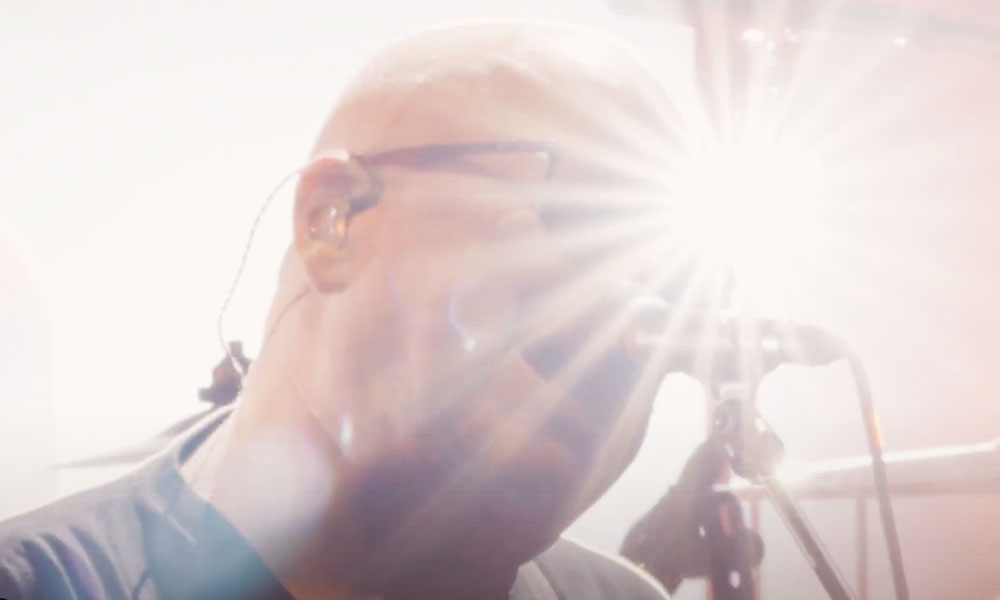 Pixies inteirão no festival Rock en Seine, em Paris. O show inteiro e a banda inteiraça