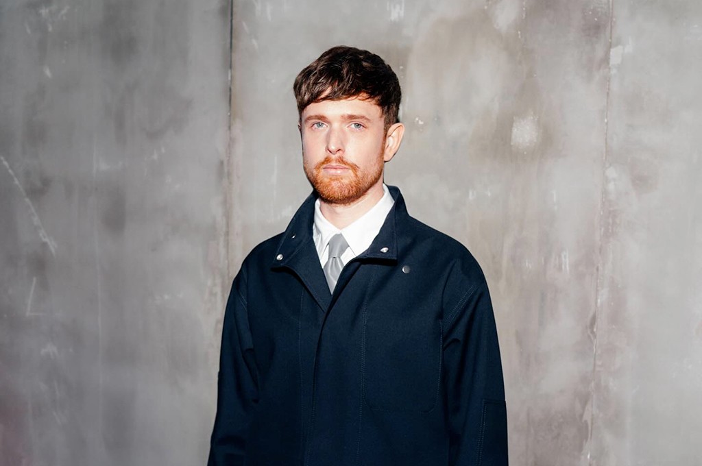 Silêncio… James Blake está com música nova, sofrida e linda. Ouça “Like The End”