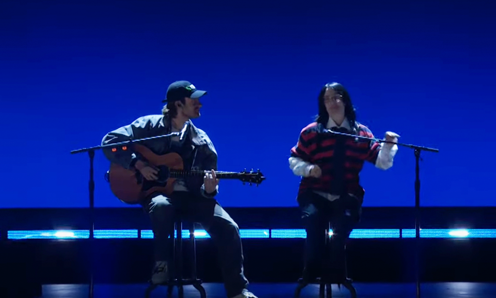Mais Los Angeles. Performances de Chili Peppers, Billie Eilish, Green Day, Billie Eilish & Green Day, Stevie Wonder, Olivia Rodrigo…