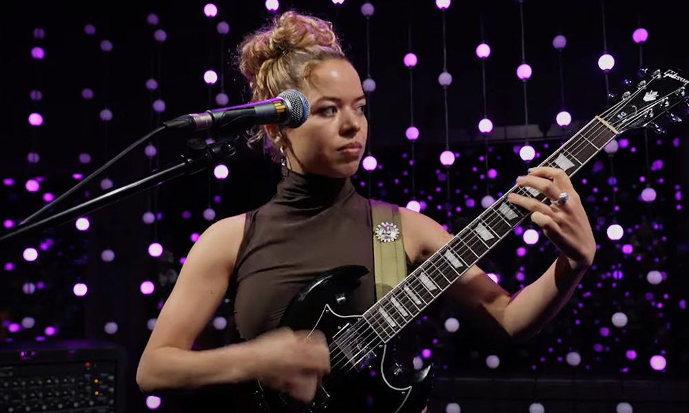 Popnotas – A session linda da Nilüfer Yanya; as movimentações do Bush; e o video novo do velho Ringo