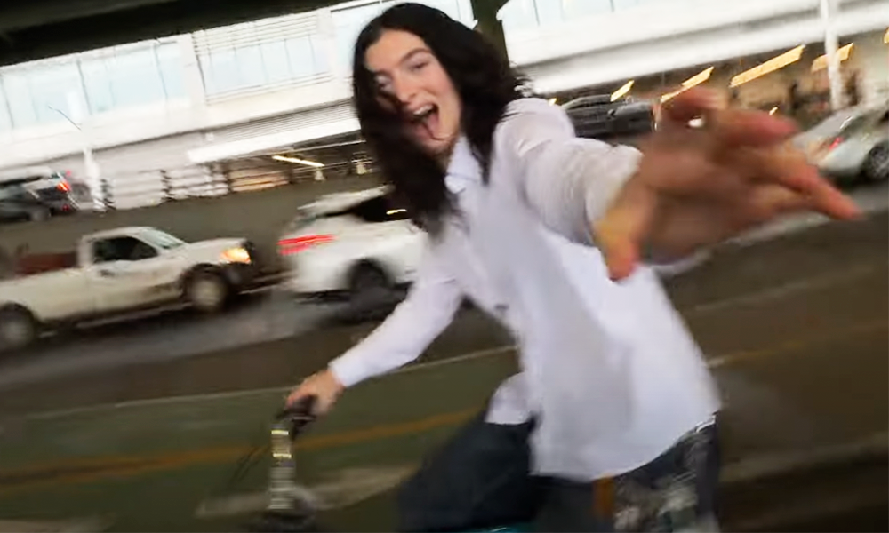 Popnotas  – O que foi isso? Lorde na bike em seu novo vídeo. Natura Musical volta com seu precioso edital. E o Dharma Numb lança novo EP, uma certa viagem
