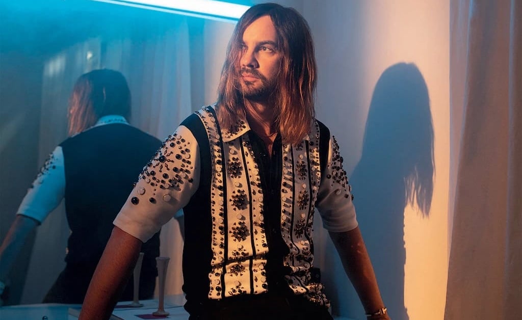 Popnotas – Tame Impala solta mais uma inédita, agora com gente de Stranger Things no meio. Saiu outra música boa do Cut Copy. E o último single da vida do Saint Etienne