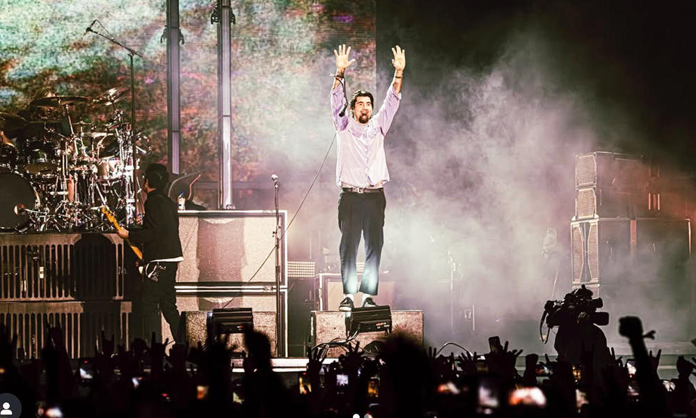 Festival mexicano Corona Capital “libera” uns links para nós: os shows inteiros de Foo Fighters, Franz Ferdinand, Vampire Weekend, Deftones, TV on the Radio, Kaiser Chiefs, Jet e Lucy Dacus