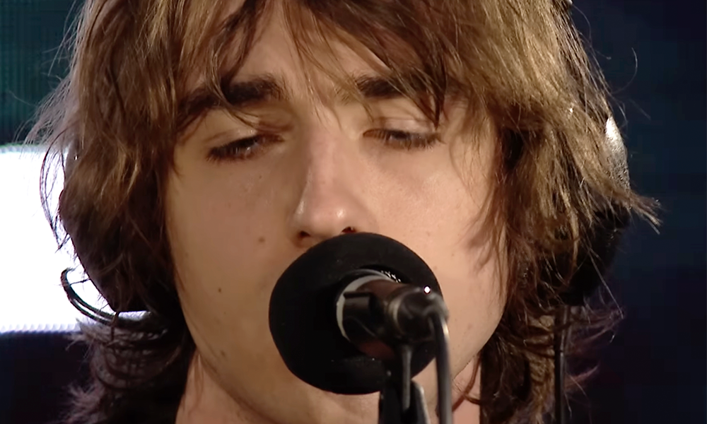 Geese em session ótima para a BBC inglesa. E fazendo uma  cover bizarra de New Radicals, para melhorar tudo